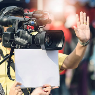 Diplomado:Locución Radiotelevisiva y Presentación de Noticias TV, Periodismo Digital y Guionismo para Radio, Television y Otros Medios   
